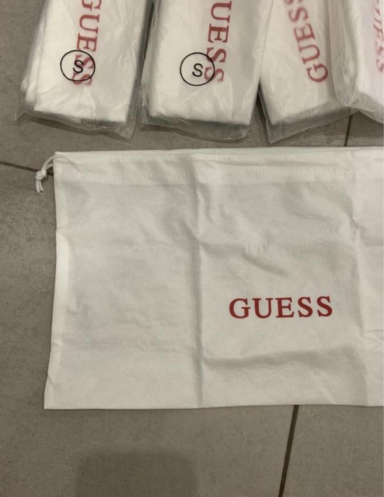 Пильники guess