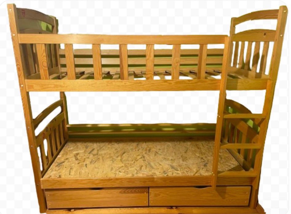 Łóżko piętrowe drewniane