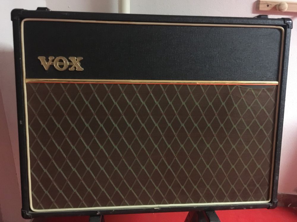 Amplificador Vox AC30 CC2
