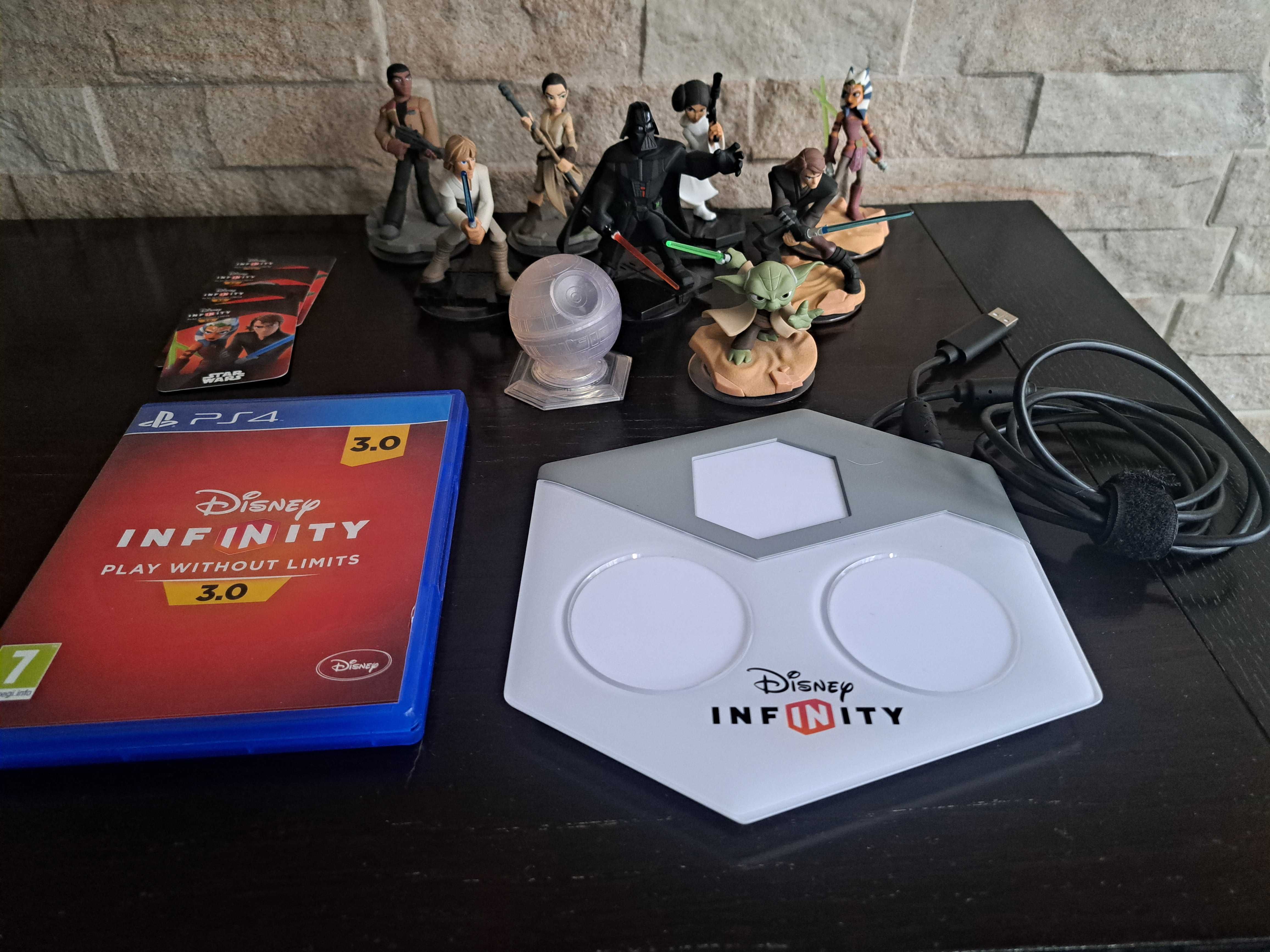 Disney Infinity 3.0 Base + Jogo + Figuras Star Wars - PS4 / PS5