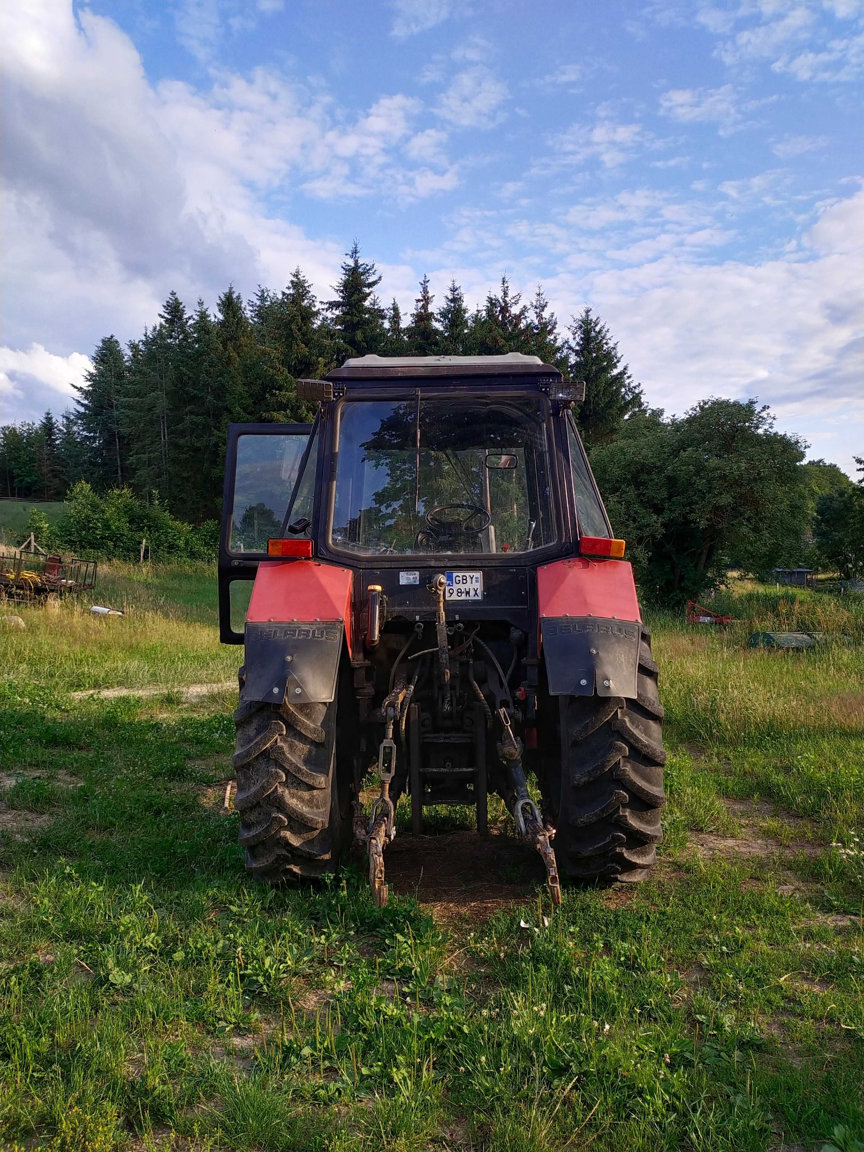 MTZ 1025 plus TUR5 z osprzętem