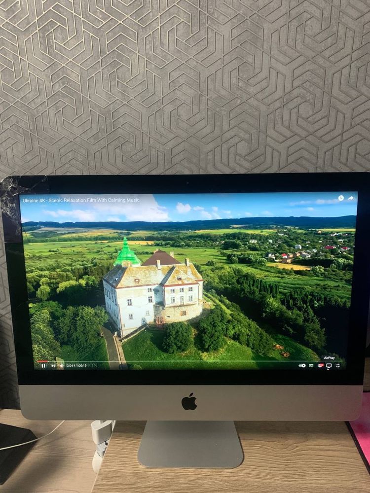 Imac 2015 21,5” 8гб озу 256гб ссд