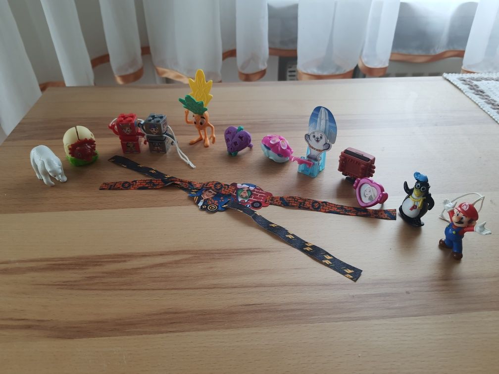 Игрушки из kinder surprise и из других яиц