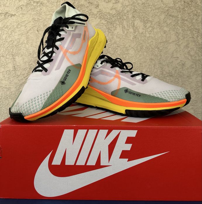 Кросівки Nike React Pegasus Trail 4 Gore-Tex EUR 43 (27,5cm)