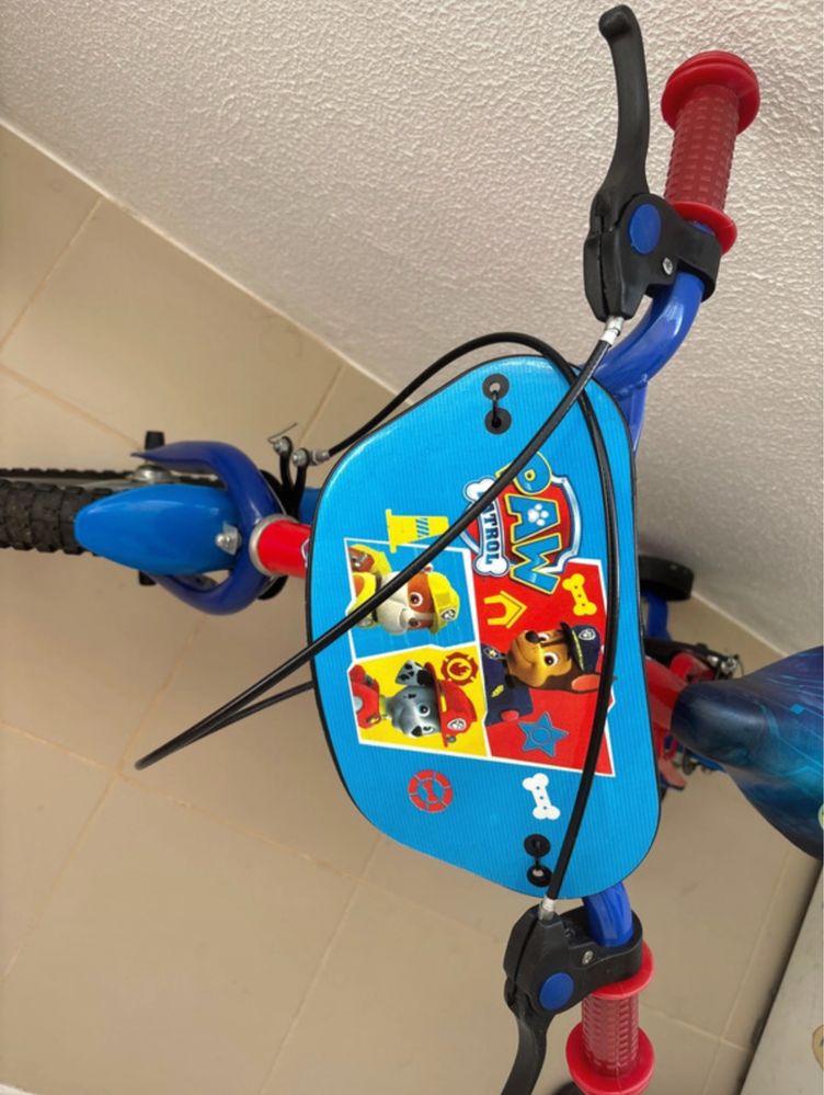 Bicicleta crianca com rodinhas