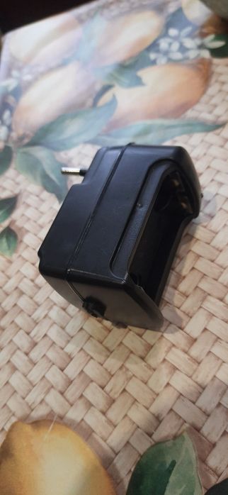 Зарядка для батареек АА