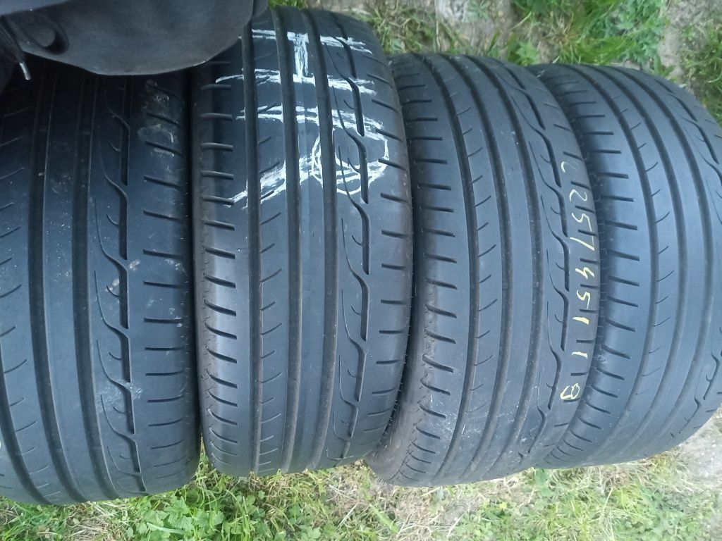 Opony używane 225/45/19 dunlop