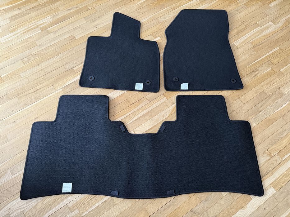 Килимки ZEEKR 001