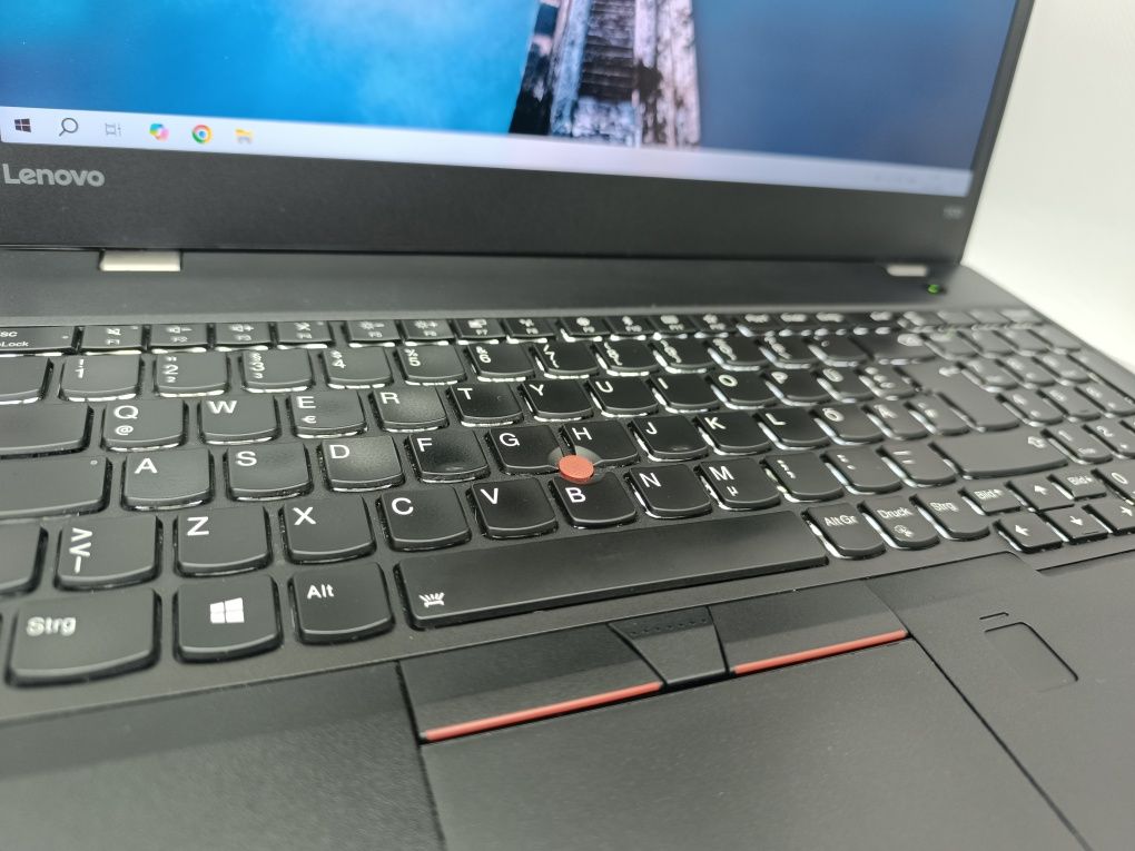 Ноутбук Lenovo ThinkPad T570/i7-7600U/16/SSD 256 GB/15.6"/4К