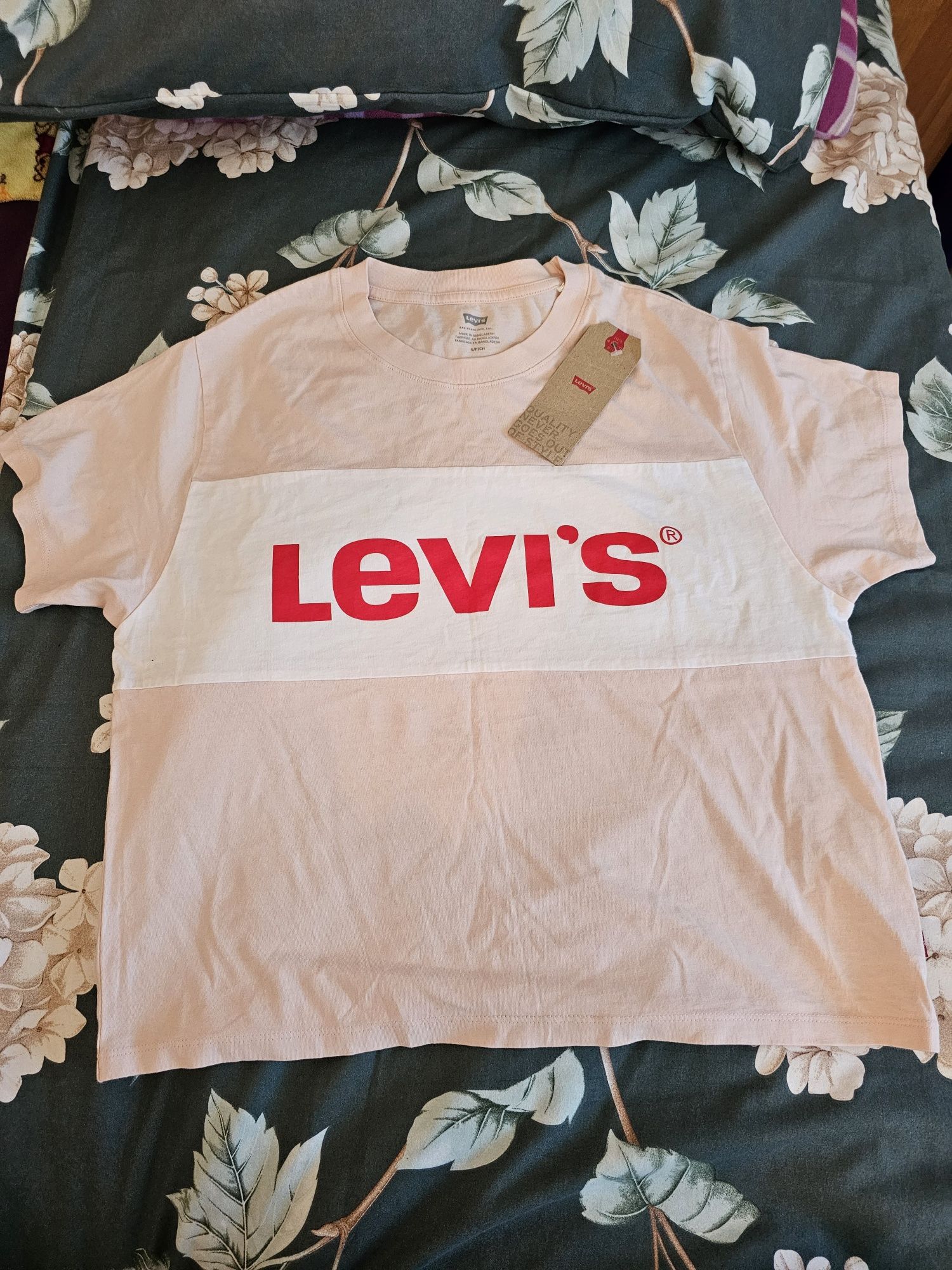 Koszulka z krótkim rękawem firmy Levis