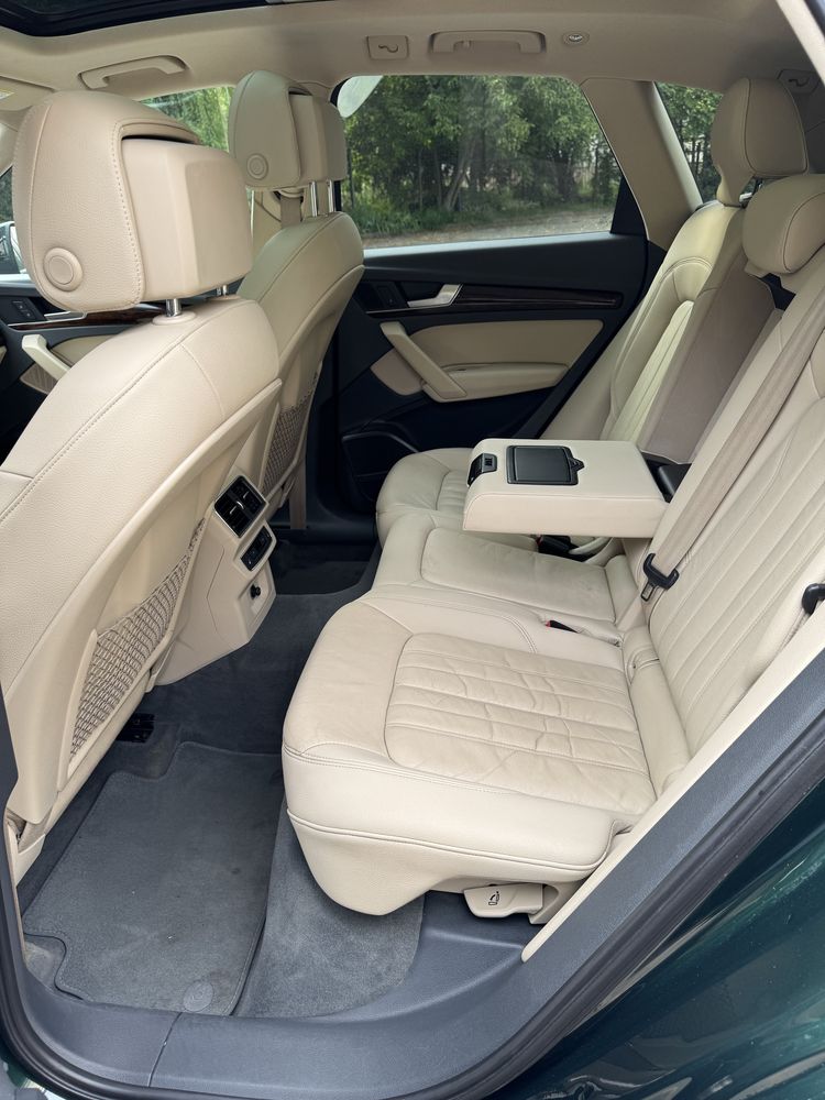 Audi Q5 2017 рік