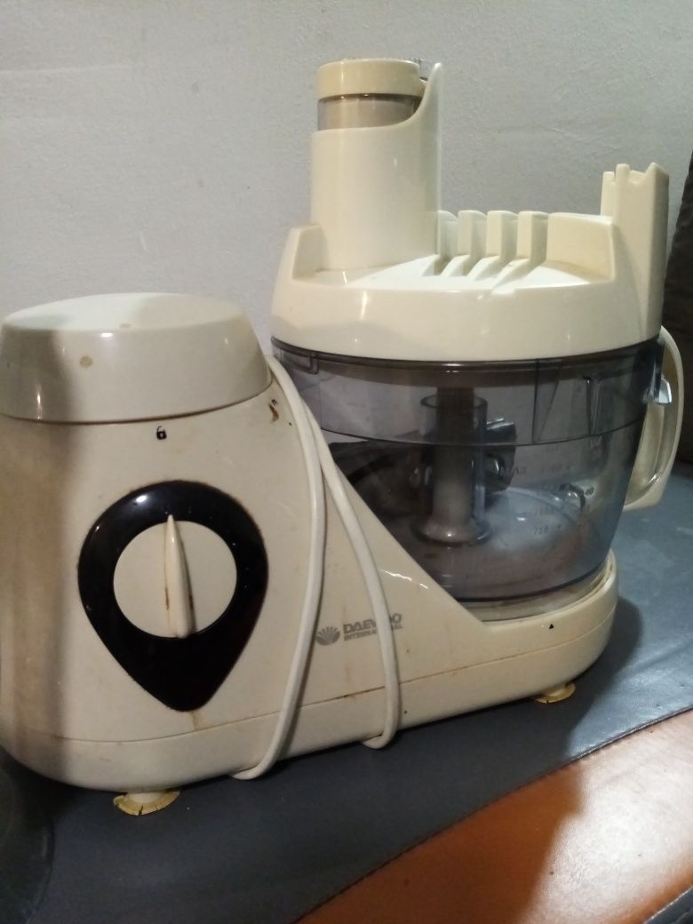 Robot kuchenny mix