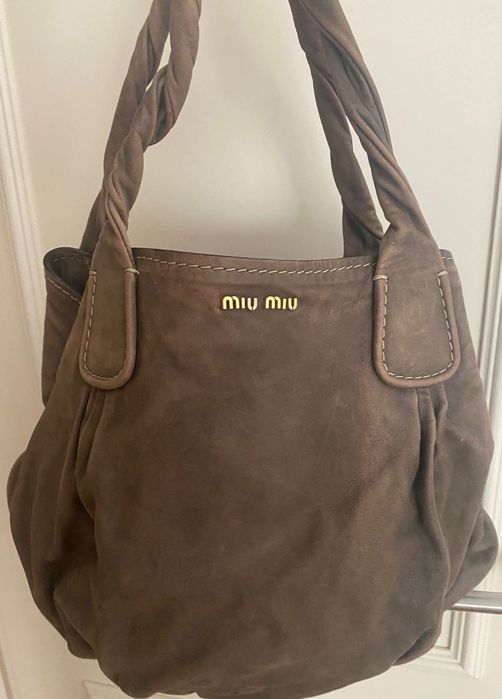 Carteira miu miu modelo grande