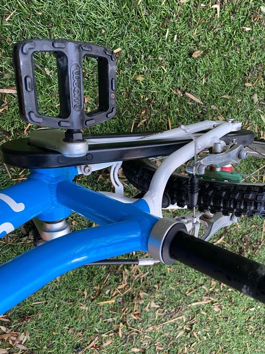 Woom 2 bicykle azul bicicleta infantil childrens bike Lagos