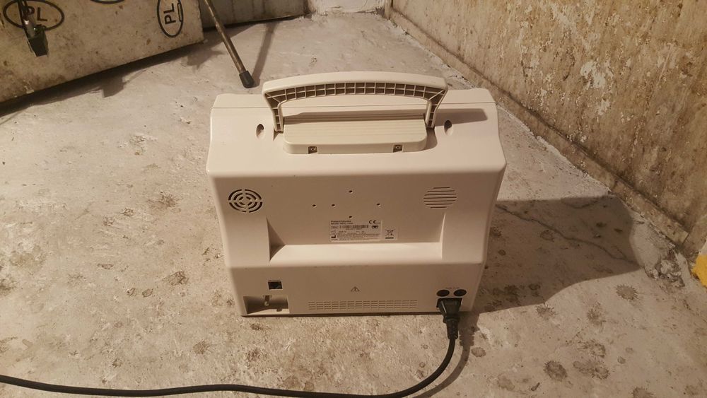Kardiomonitor - MINDRAY MEC-1000. Czytaj opis.