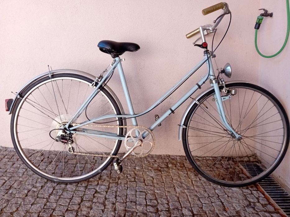Vendo bicicleta - ler descrição
