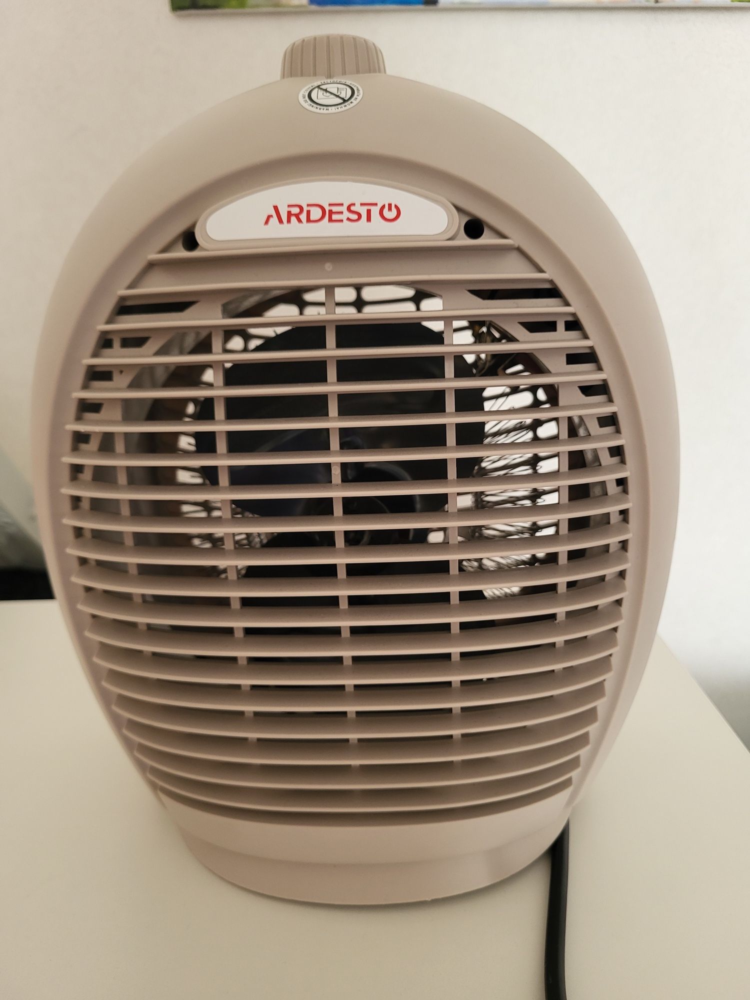 Тепловентилятор Ardesto FHK-2000BG