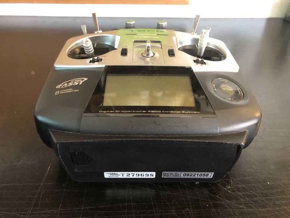 Futaba  aviao rc aeromodelismo