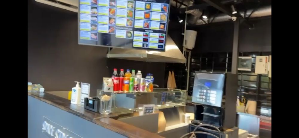 Продам готовый бизнес стритфуд возле ЖК Ривер Парк