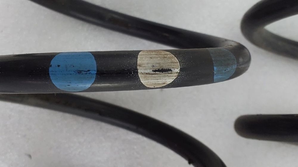 Mola de suspensão trás direita TOYOTA Auris Hatchback (_E15_)