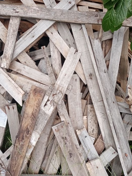 Sprzedam drewno na opał tanio z dowozem