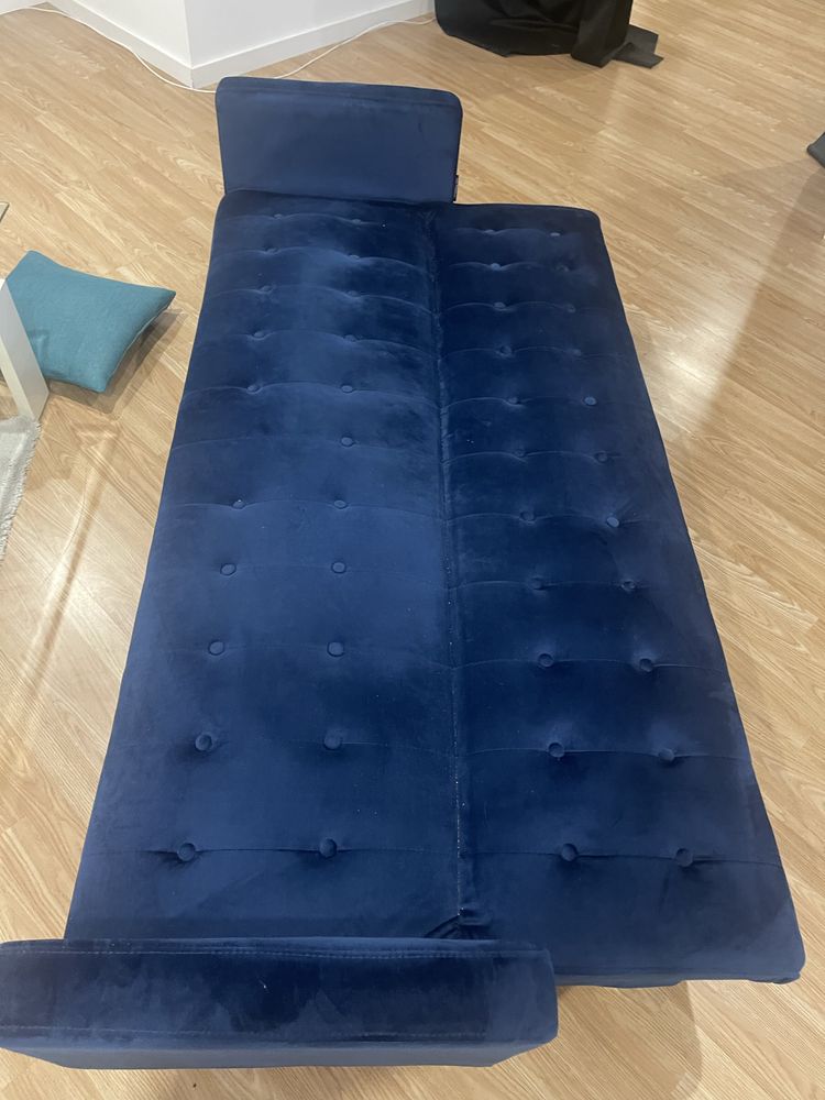 Sofa cama veludo - Azul  - impecavel