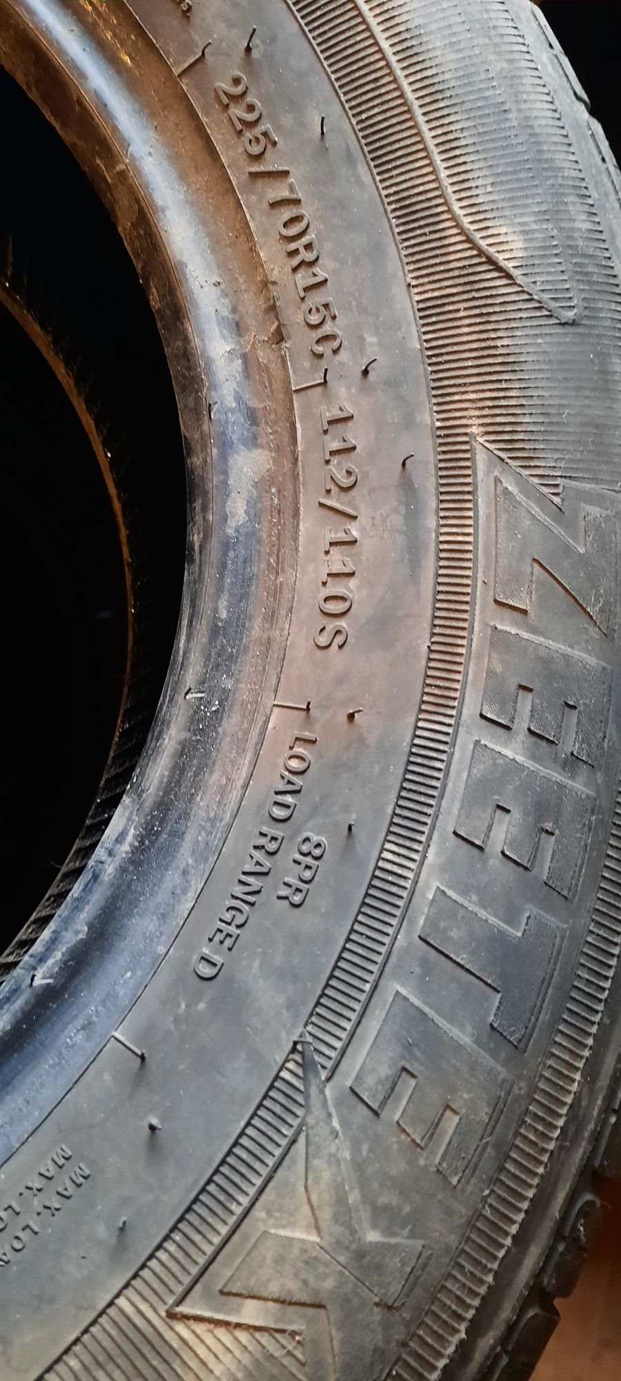 Opona pojedyncza letnia ZEETEX 225/70R15C