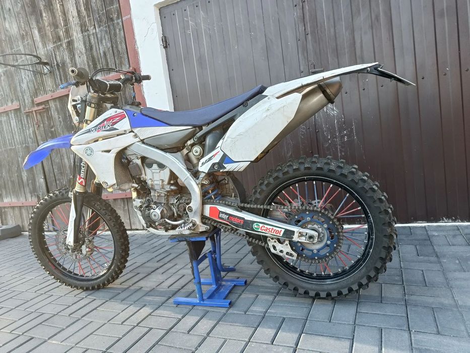Yamaha YZF Wyjątkowa YAMAHA YZ450F zarejestrowana prawdopodobnie jedyna taka w PL