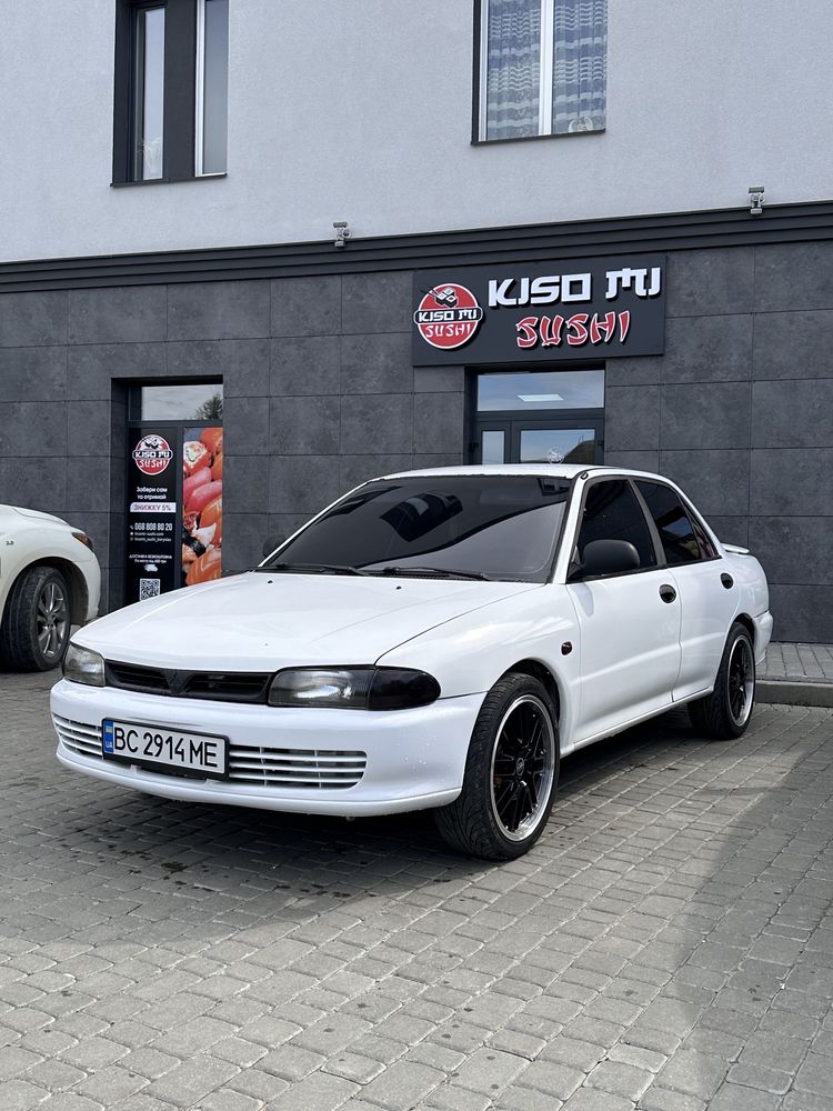 Продам Mitsubishi Lancer V 1995р на повному ходу