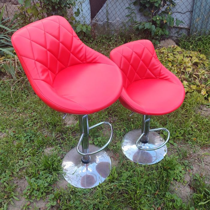 Hoker, krzesło barowe