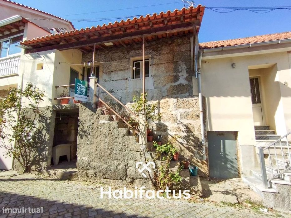 Moradia T2 no coração de Parada – Carregal do Sal