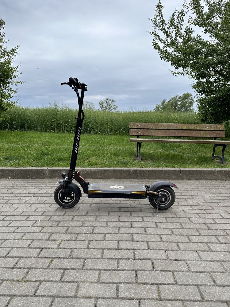 Hulajnoga elektryczna Shift Seven L6