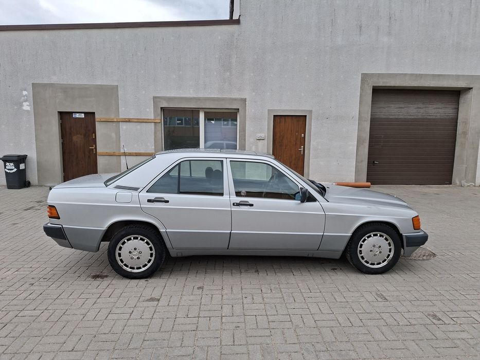 Mercedes -benz  w201  190  z Niemiec  abs