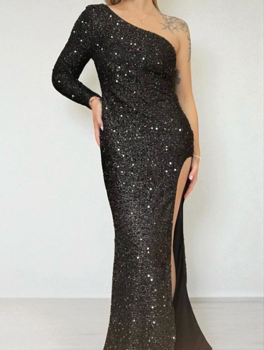 Sukienka cekinowa sylwestrowa na jedno ramię Sylwester S 36