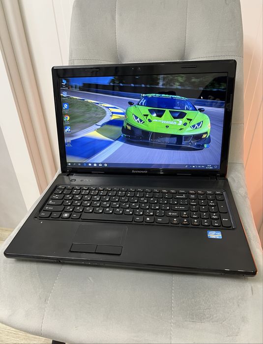 Отличный ноутбук Lenovo Новый SSD