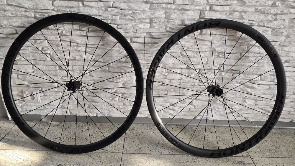 Koła szosowe Bontrager Aeolus Pro 3 karbon