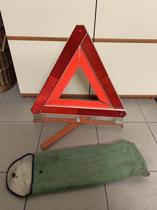 Trojkat ostrzegawczy PRL WK Mikolajki