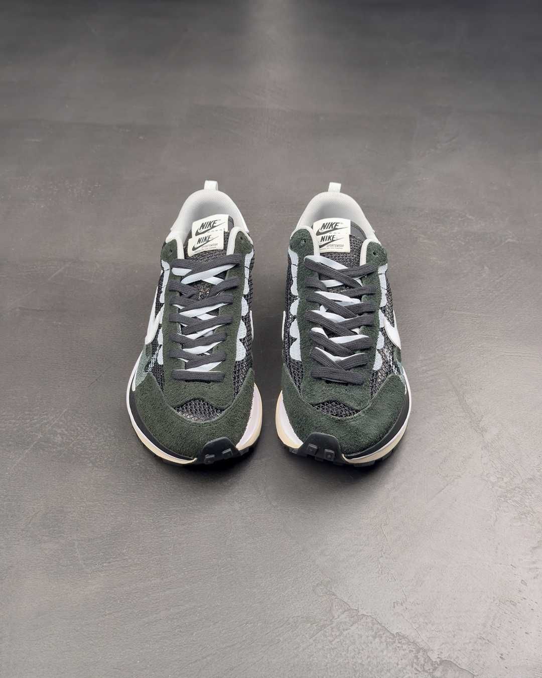 Кросівки Nike Vaporwaffle Sacai Black White