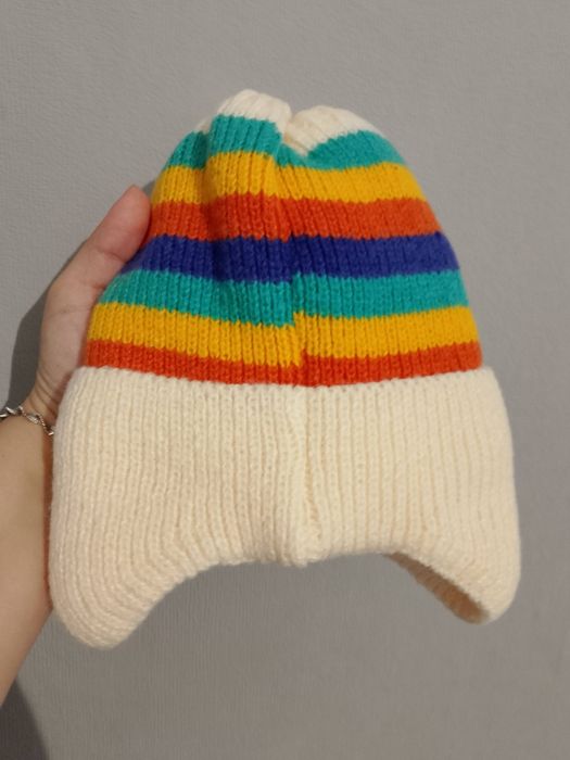 Czapka na uszy Nowa kolorowa czapka