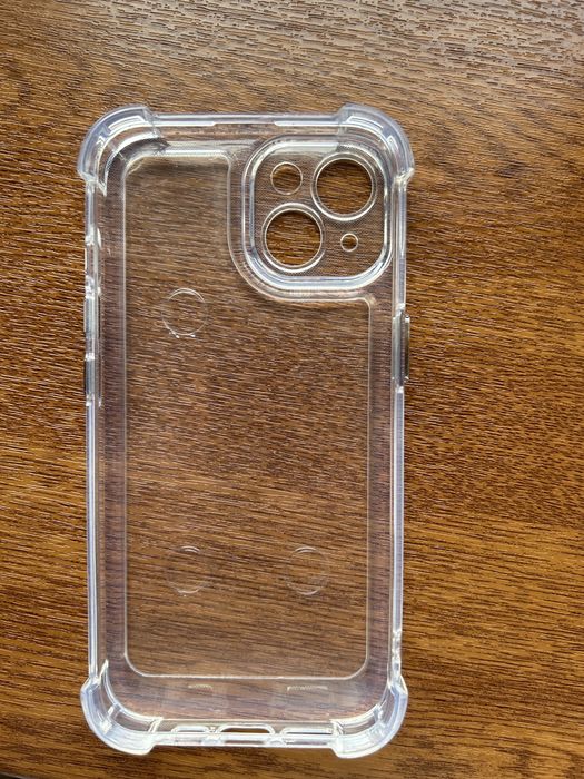 Чохол на IPhone 14.