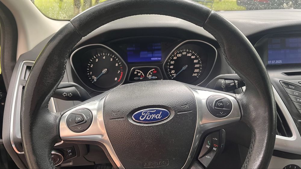 Sprzedam Ford Focus kombi Mk3 2012