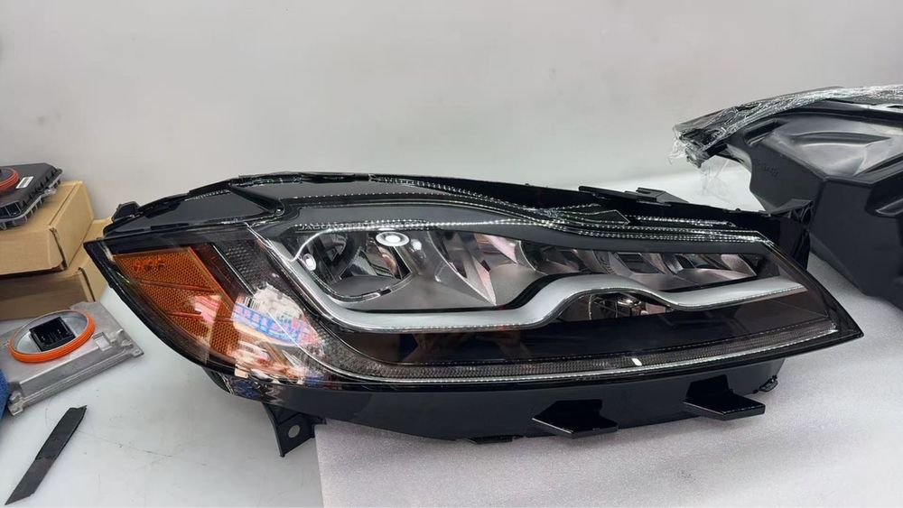 Jaguar f pace right/left led matrix headlight USA(фари ягуар ф пейс)