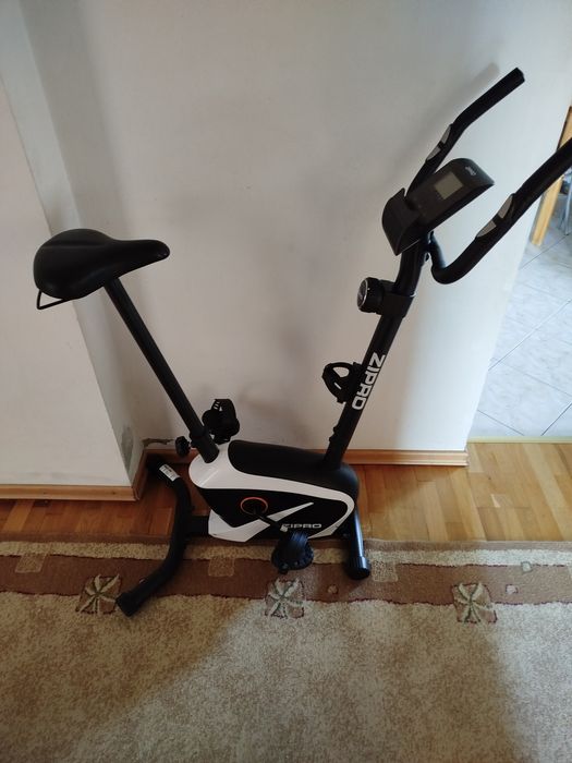 Rowerek stacjonarny ZIPRO Beat RS