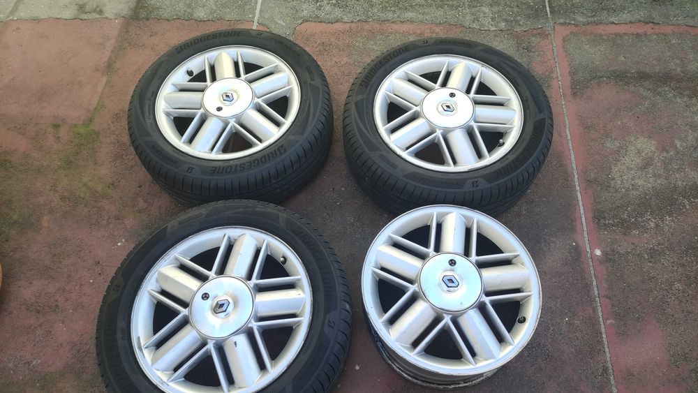 Jantes e 3 pneus Bridgestone Turanza 6-205/55R16 91W com  651 Km