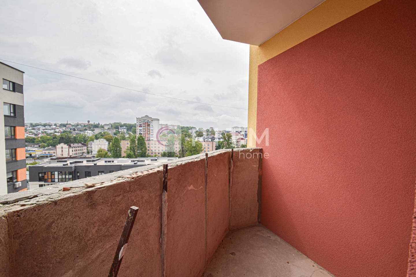 3-к. квартира 81 м2 з балконом, і/о та роздільним плануванням