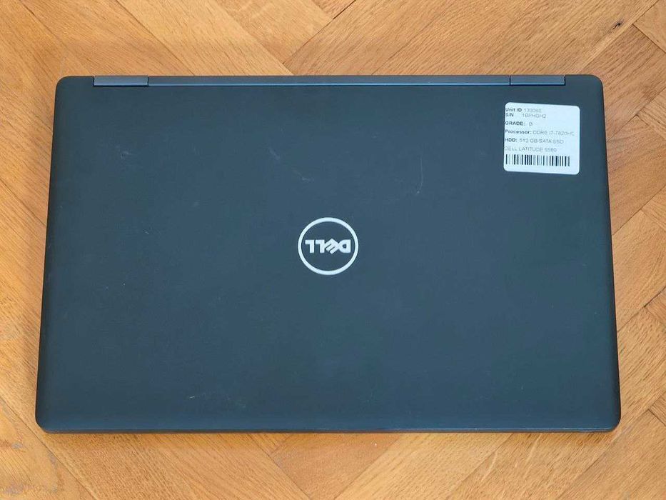 15.6" Dell Latitude 5580 i7-7820hq/IPS FHD/8Gb DDR4/SSD 128Gb/BT/Web