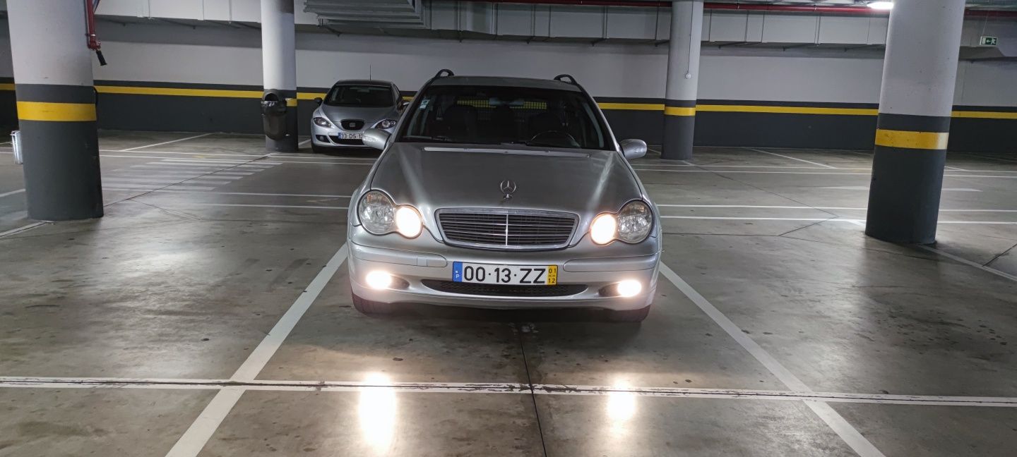 Mercedes C220d clássic