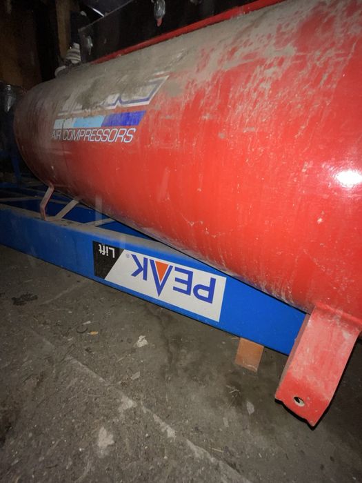 Компрессор fiac 200л