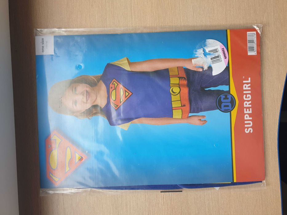 Kostium karnawałowy Przebranie Supergirl  Superman Rozmiar 104-116