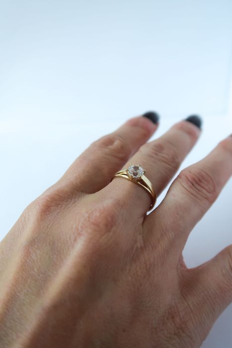 Złoty Pierścionek z Cyrkonią | 16 | Proba Złota 585